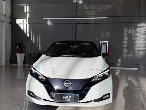 Nissan LEAF Aut. (Elétrico)