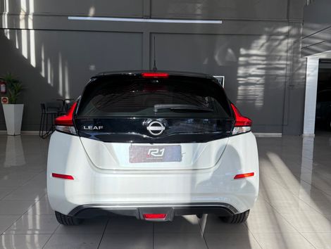 Nissan LEAF Aut. (Elétrico)