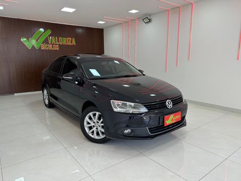 VolksWagen JETTA Comfortline 2.0 T.Flex 8V 4p Tipt.