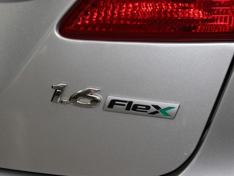 Hyundai HB20S Premium 1.6 Flex 16V Aut. 4p