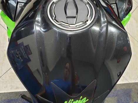 KAWASAKI NINJA 400