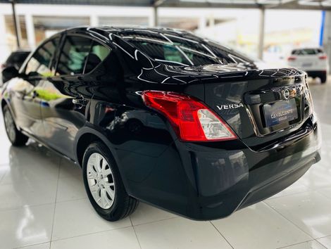 Nissan VERSA SV 1.6 16V FlexStart 4p Mec.