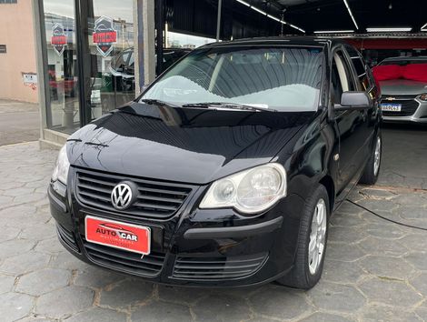VolksWagen Polo Sedan 1.6 Mi Total Flex 8V 4p