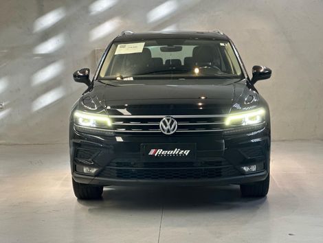 VolksWagen TIGUAN Allspac Comf 250 TSI 1.4 Flex
