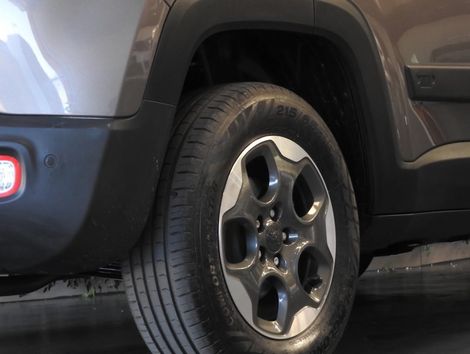 Jeep Renegade Longitude 1.8 4x2 Flex 16V Aut.