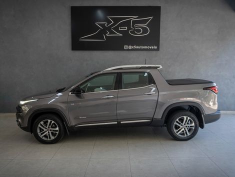Fiat Toro Volcano 2.4 16V Flex Aut.