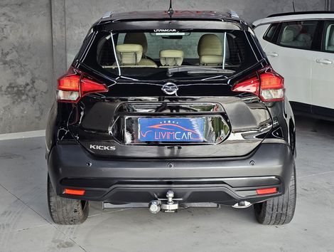 Nissan KICKS SL 1.6 16V FlexStar 5p Aut.