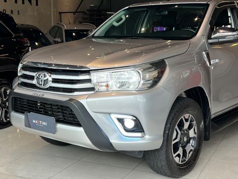 Toyota Hilux CD SRV 4x4 2.7 Flex 16V Aut.