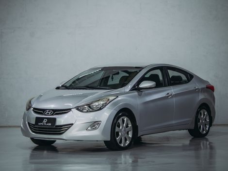 Hyundai Elantra GLS 1.8 16V Aut.
