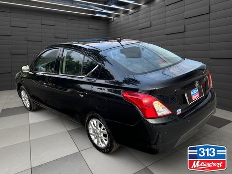 Nissan VERSA SL 1.6 16V FlexStart 4p Mec.