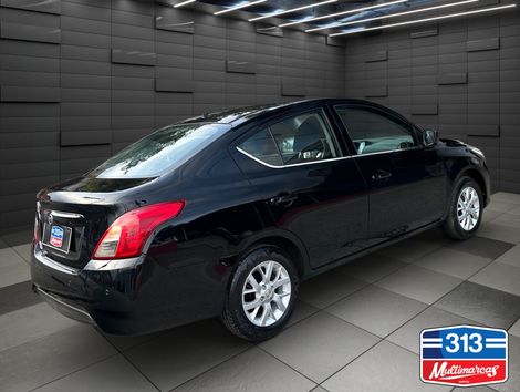 Nissan VERSA SL 1.6 16V FlexStart 4p Mec.