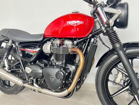 TRIUMPH STREET  TWIN 900cc