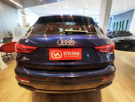 Audi Q3 Black Ed. 1.4 TFSI Flex/Black S-tron.