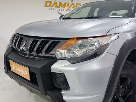 Mitsubishi L200 Tri. Outdo. GLS 2.4 CD 4x4 Die. Aut