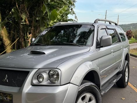 Mitsubishi Pajero Sport HPE 3.5 4x4 200cv Aut.