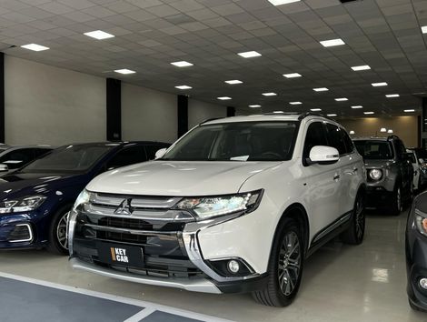 Mitsubishi OUTLANDER 3.0/ GT 3.0 V6 Aut.