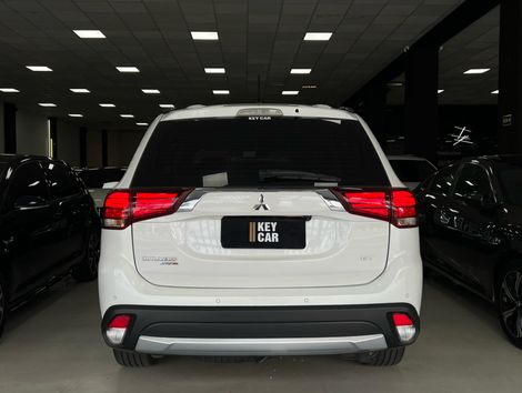 Mitsubishi OUTLANDER 3.0/ GT 3.0 V6 Aut.