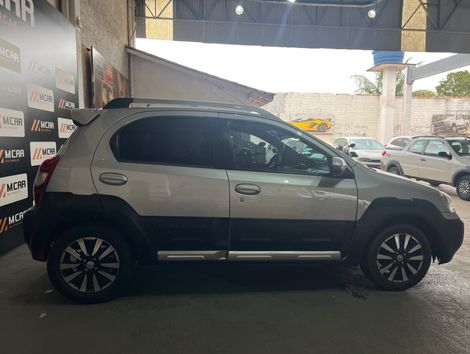Toyota ETIOS CROSS 1.5 Flex 16V 5p Mec.
