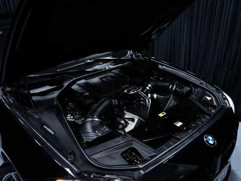 BMW 4.4 V8 32V GASOLINA 4P AUTOMÁTICO