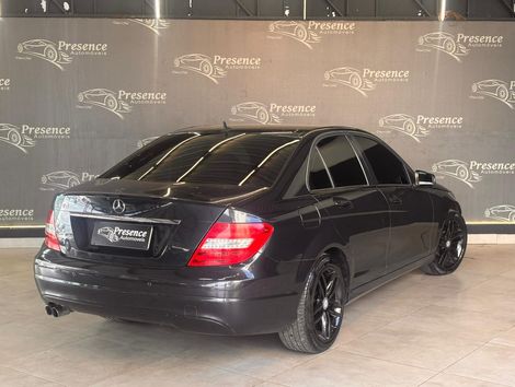 Mercedes C-180 CGI Classic 1.8 16V 156cv Aut.