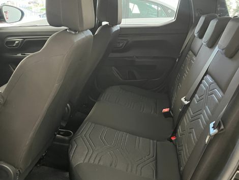 Fiat Strada Freedom 1.3 Flex 8V CD