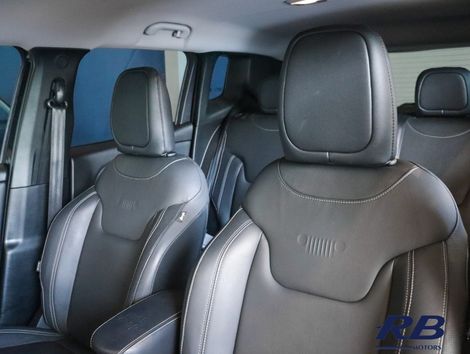 Jeep Renegade Long. T270 1.3 TB 4x2 Flex Aut.