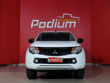 Mitsubishi L200 Tri. Outd. GLX 2.4 CD 4x4 Die. Mec.