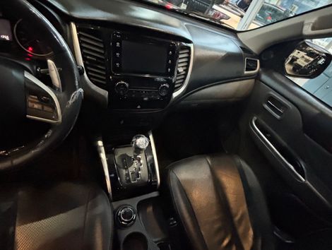 Mitsubishi L200 Triton HPE 3.2 CD TB Int.Diesel Aut