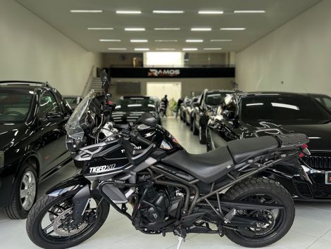 TRIUMPH TIGER 800 XRX