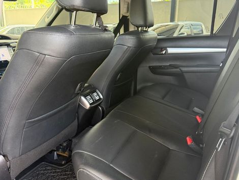 Toyota Hilux CD SRX 4x4 2.8 TDI 16V Diesel Aut.