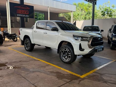 Toyota Hilux CD SRX 4x4 2.8 TDI 16V Diesel Aut.