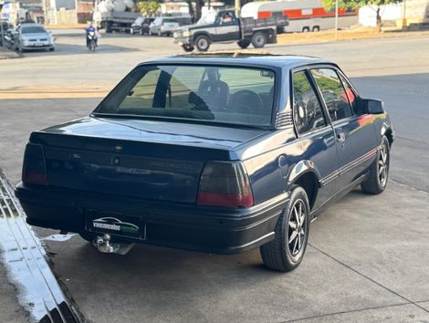 Chevrolet Monza GL 2.0 EFI/SL/L/650/Club/Barc.2e4p