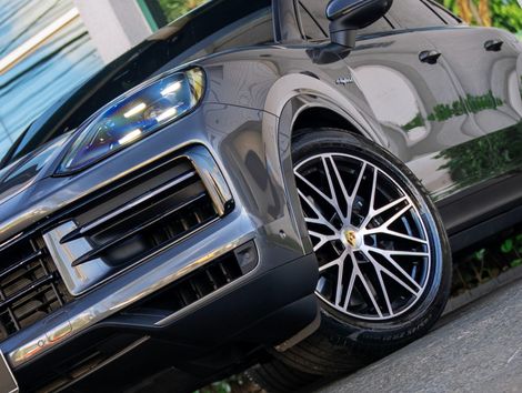 Porsche Cayenne Coupe E-Hybrid 3.0 V6 462cv