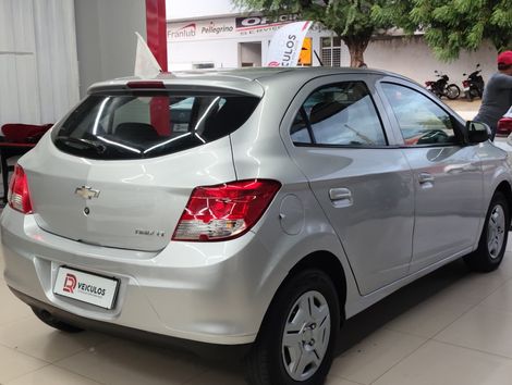 Chevrolet ONIX HATCH LT 1.0 8V FlexPower 5p Mec.
