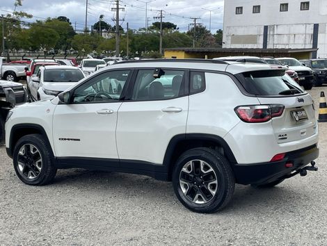 Jeep COMPASS TRAILHAWK 2.0 4x4 Dies. 16V Aut.