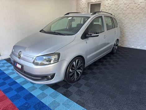 VolksWagen SPACEFOX  SPORTLINE/HIGHLINE 1.6 T.Flex