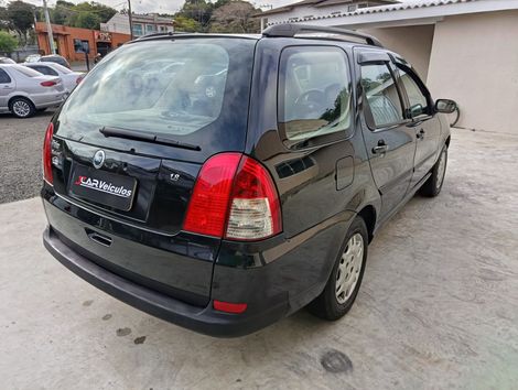 Fiat Palio Weekend HLX 1.8 mpi Flex 4p