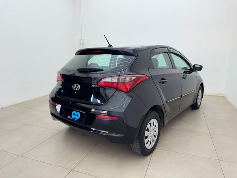 Hyundai 1.0M UNIQUE