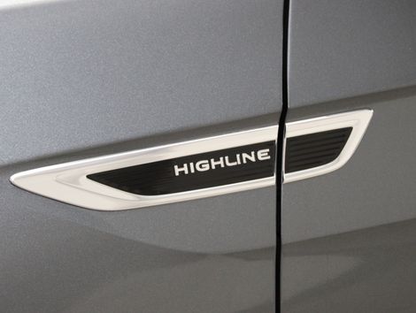 VolksWagen T-Cross Highline 1.4 TSI Flex 16V 5p Aut