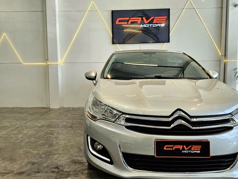 Citroën C4 LOUNGE Origine 2.0 Flex 4p Aut.