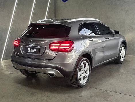 Mercedes GLA 200 Advance 1.6/1.6 TB 16V Flex Aut.