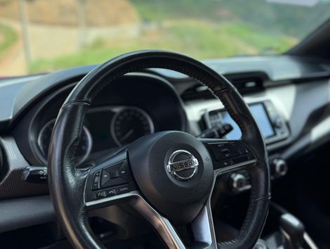 Nissan Kicks 1.6 SV CVT (Flex)