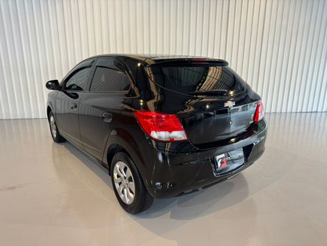 Chevrolet ONIX HATCH LS 1.0 8V FlexPower 5p Mec.