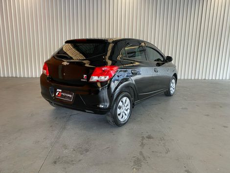 Chevrolet ONIX HATCH LS 1.0 8V FlexPower 5p Mec.