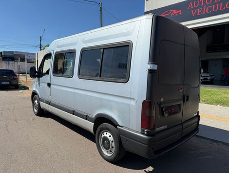 Renault Master 2.5 dCi 16V 115cv 13L Diesel