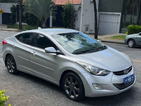 Hyundai Elantra GLS 2.0 16V Flex Aut.