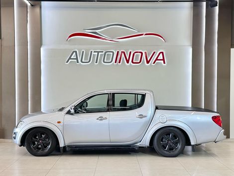 Mitsubishi L200 Triton HLS 2.4 Flex 16V CD Mec.
