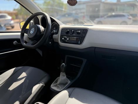 VolksWagen up! move 1.0 Total Flex 12V 5p