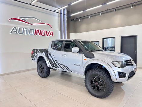 Mitsubishi L200 Triton HPE 3.2 CD TB Int.Diesel Mec