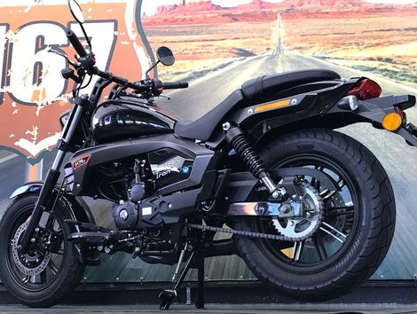 SHINERAY IRON 250 EFI